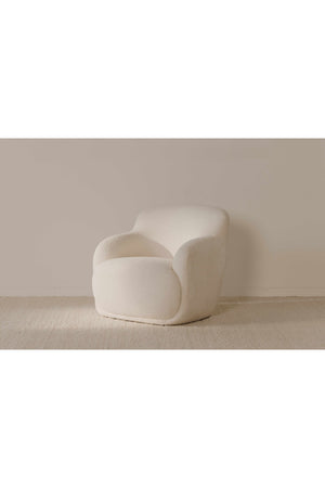 Chunky Upholstered Lounge Chair | Novi Living Stevie | Oroa.com