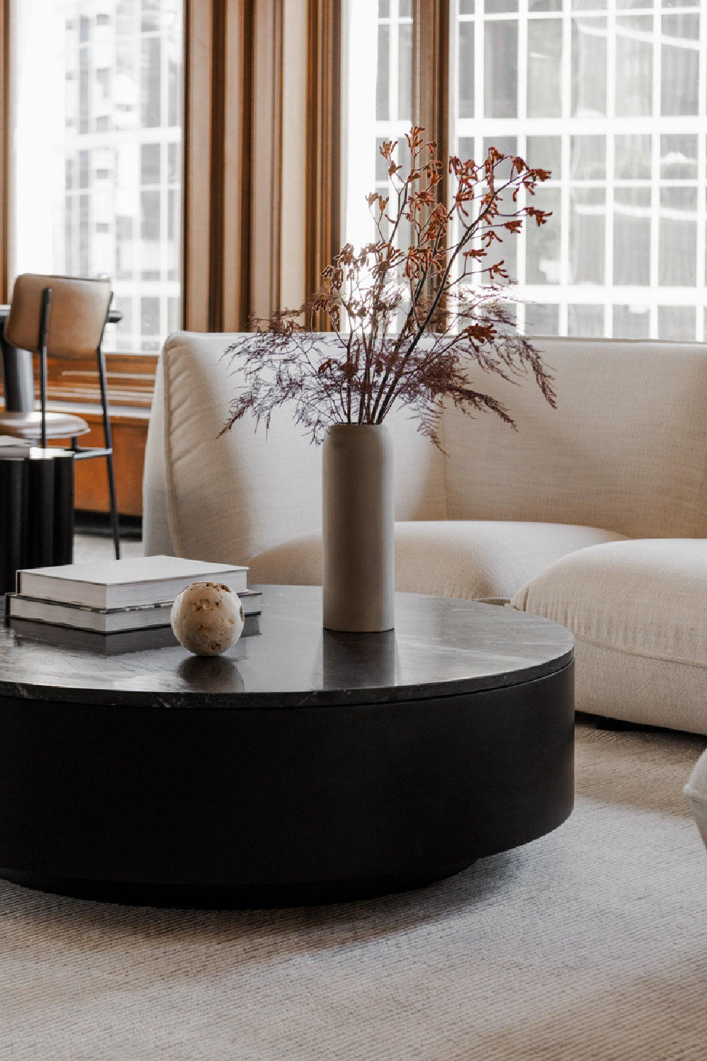 Black Marble Round Coffee Table | Novi Living Ritual | Oroa.com