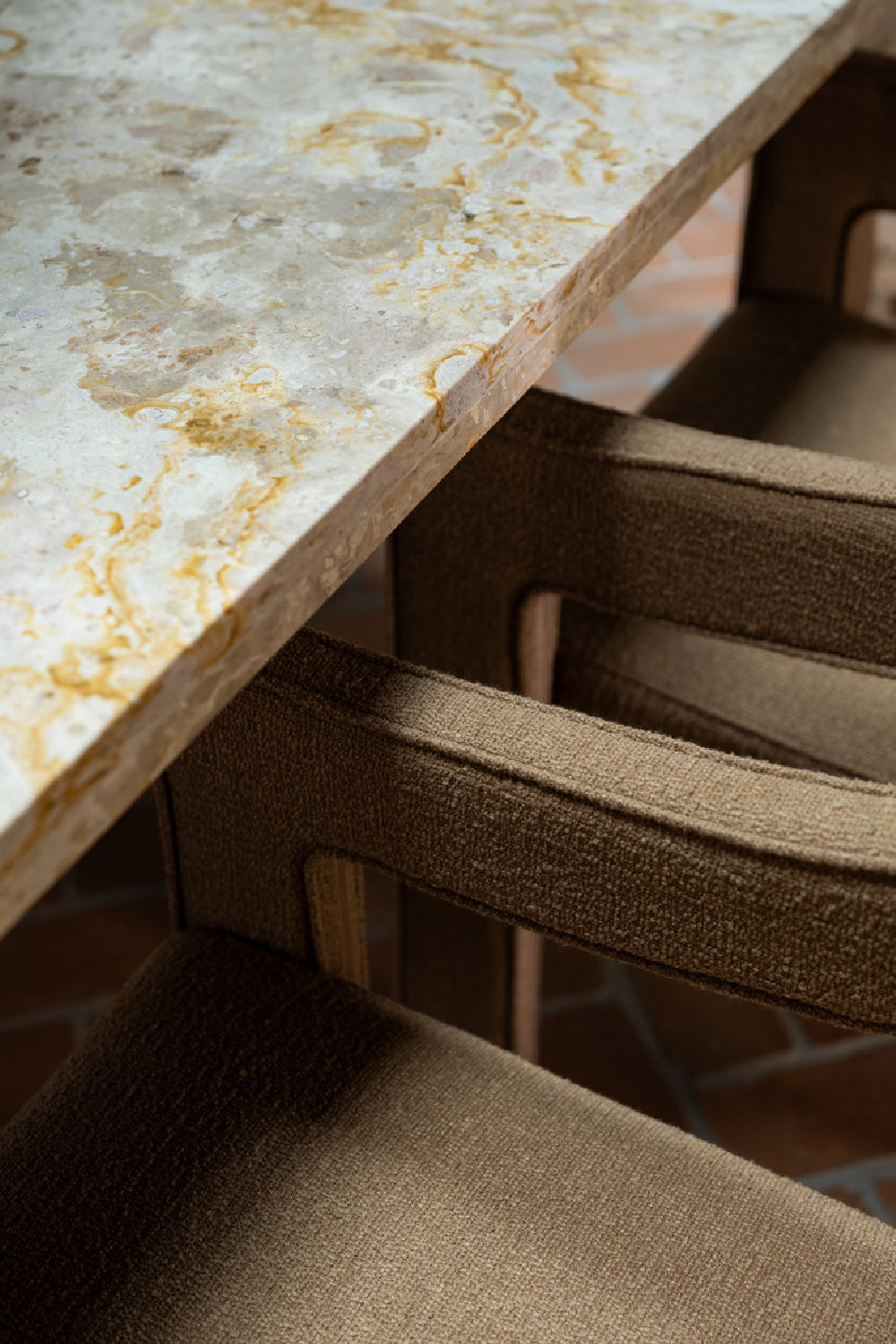 Minimalist Rectangular Dining Table | Novi Living Segment | Oroa.com