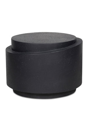 Round Outdoor Accent Table | Novi Living Cosmo | Oroa.com