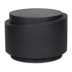   Modern European furniture - Round Outdoor Accent Table - www.oroa.com | Oroa.com