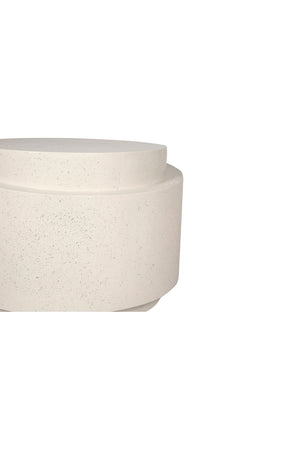 Round Outdoor Accent Table | Novi Living Cosmo | Oroa.com