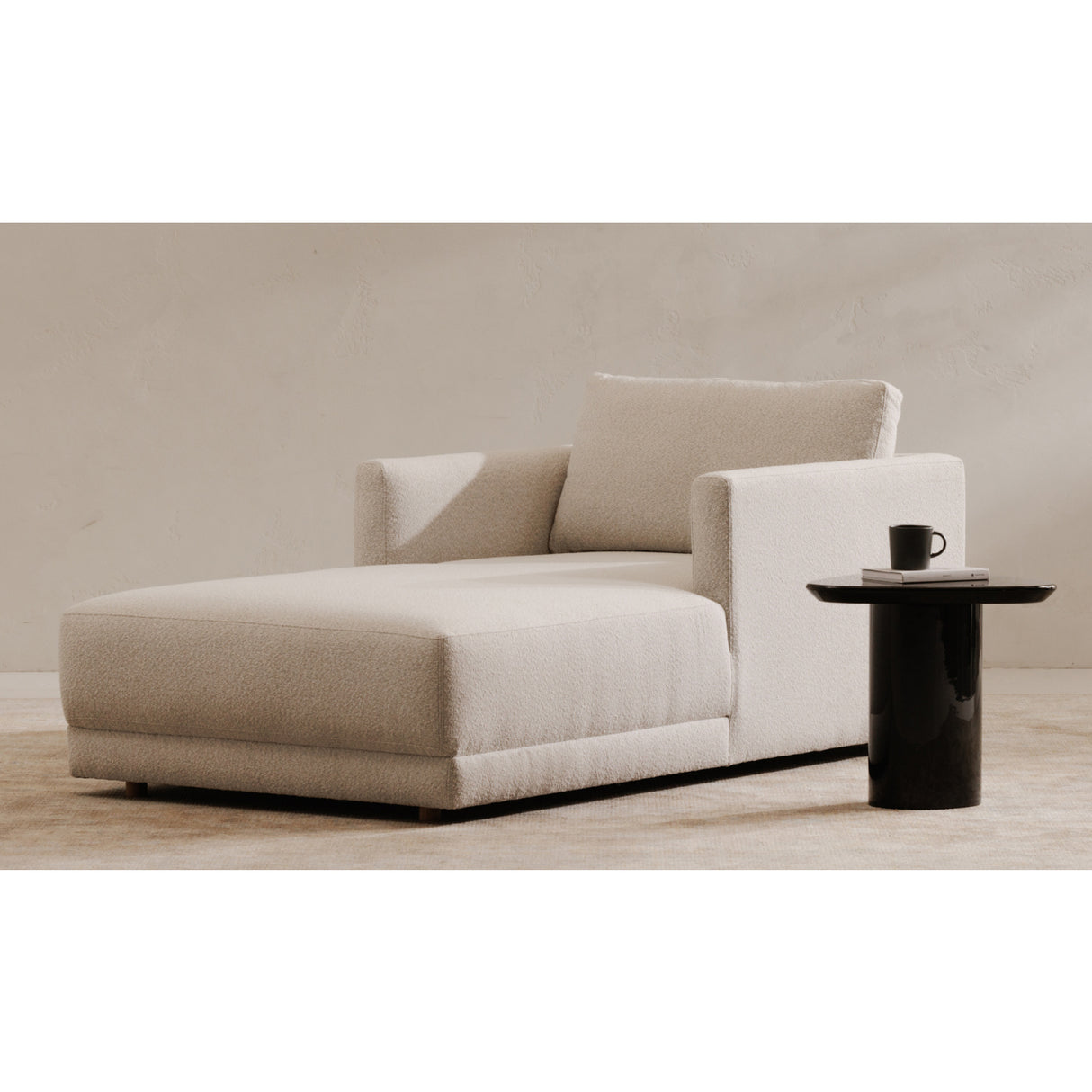 Boucle Belnd Chaise Lounge | Novi Living Bryn