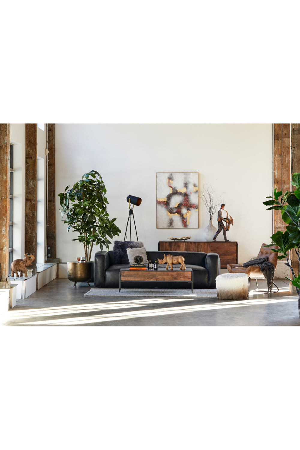 Brass Drum-Style Accent Table | Novi Living Kettel | Oroa.com