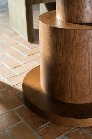 Round Oak Dining Table | Novi Living Clayton | Oroa.com