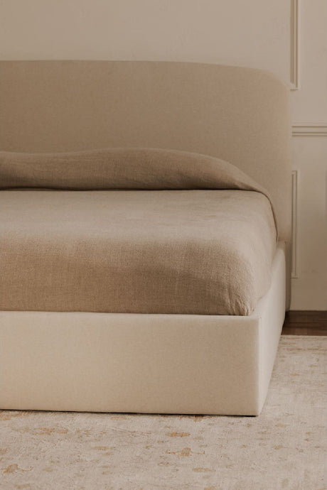 Modern European furniture - Cream Storage Bed - www.oroa.com