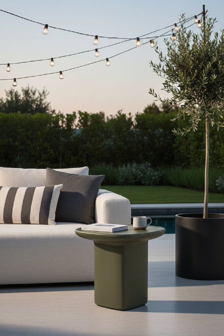 Square Concrete Outdoor Side Table | Novi Living Manon