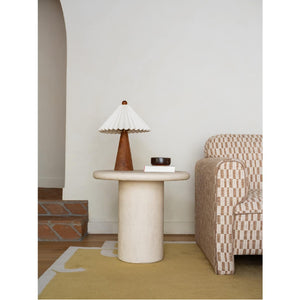 Sculptural Indoor/Outdoor Side Table | Novi Living Frida | Oroa.com