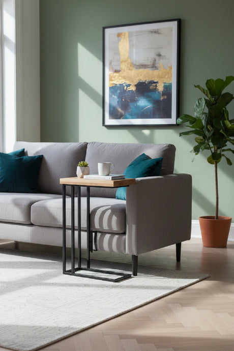 C-Shaped Oak Side Table | Novi Living Mila | Oroa.com