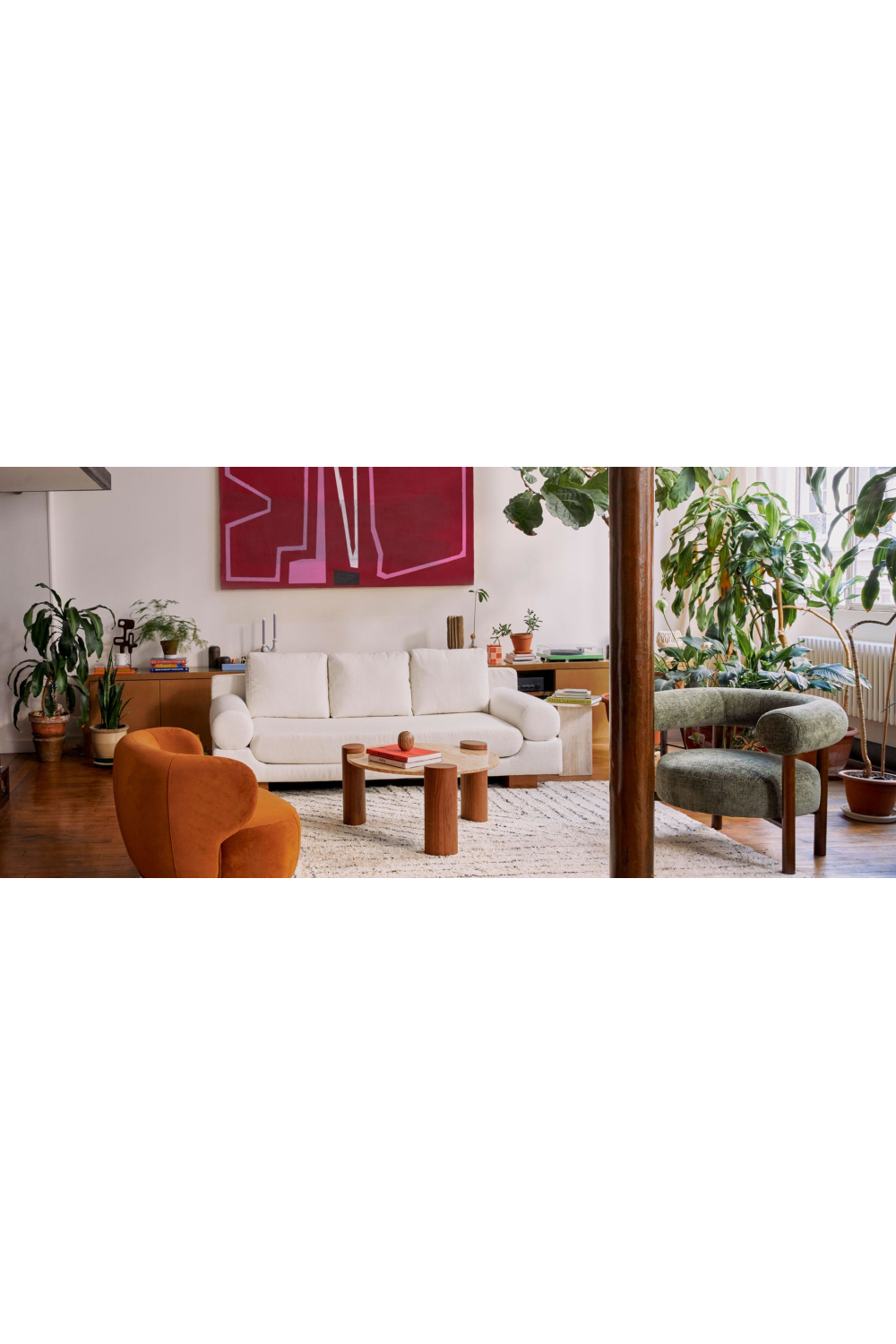 Curved Wood Frame Armchair | NV Gallery Carol | Oroa.com