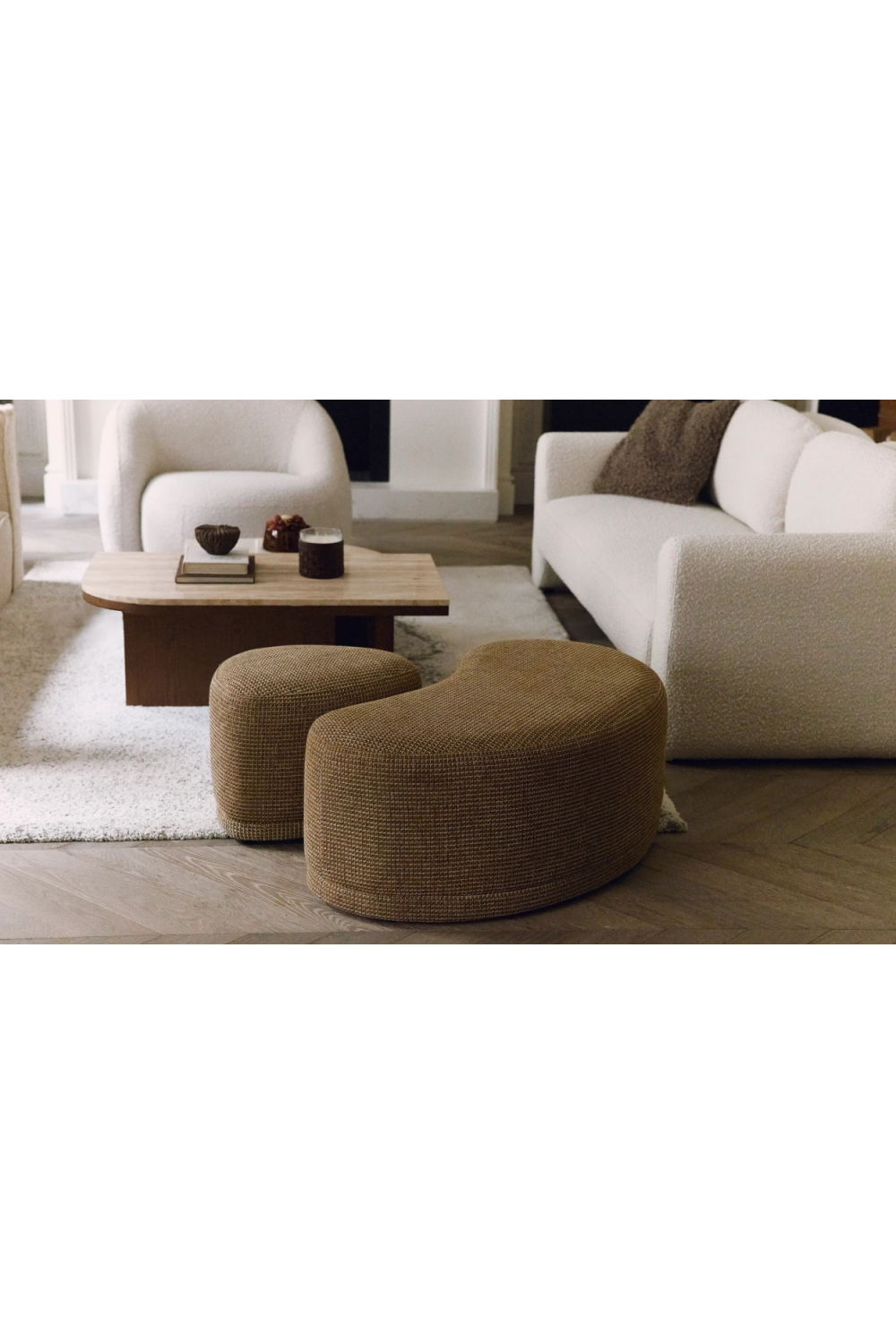Pebble-Shaped Upholstered Bench | NV Gallery Enzo | Oroa.com