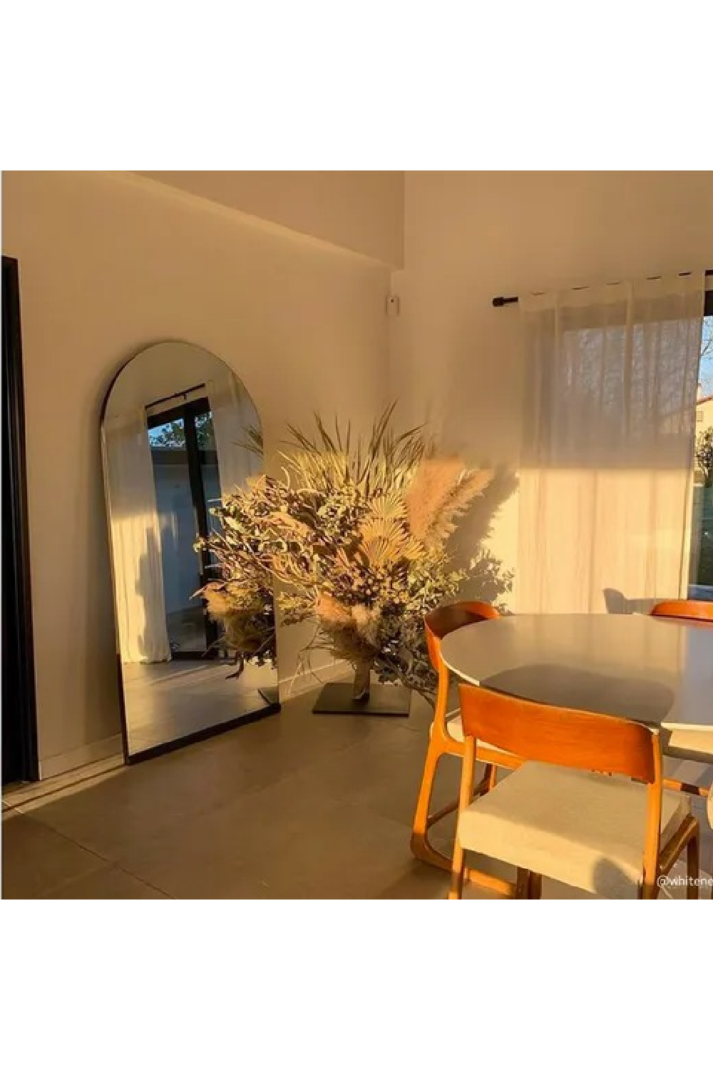 Arched Floor Mirror | NV Gallery Elle | Oroa.com