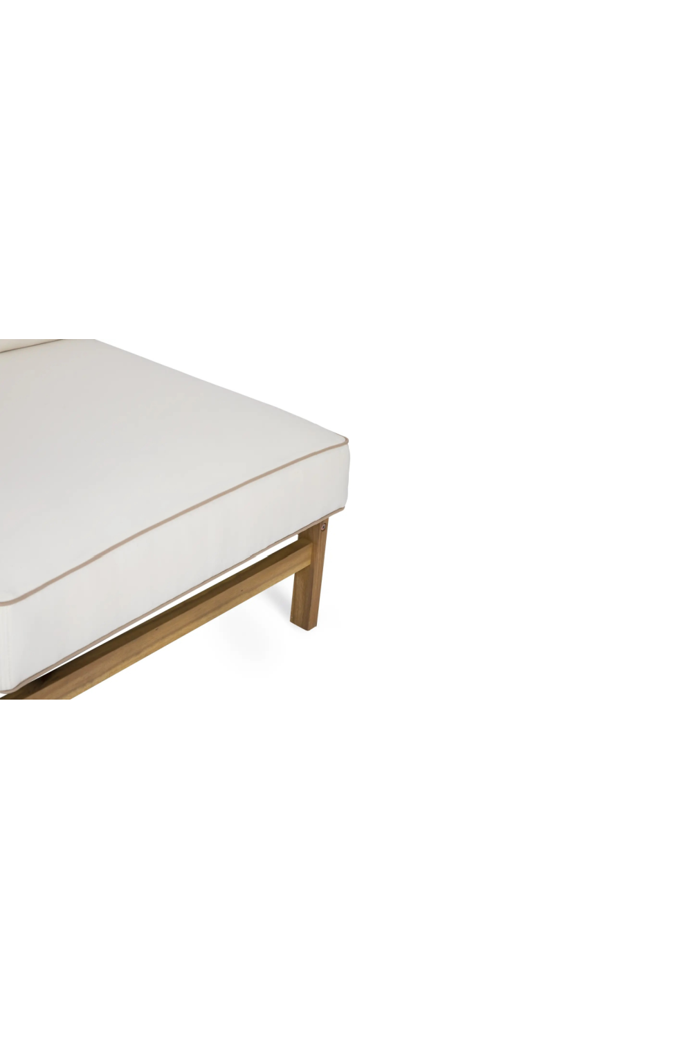 Padded Acacia Outdoor Lounge Chair | NV Gallery Bayside | OROA.com