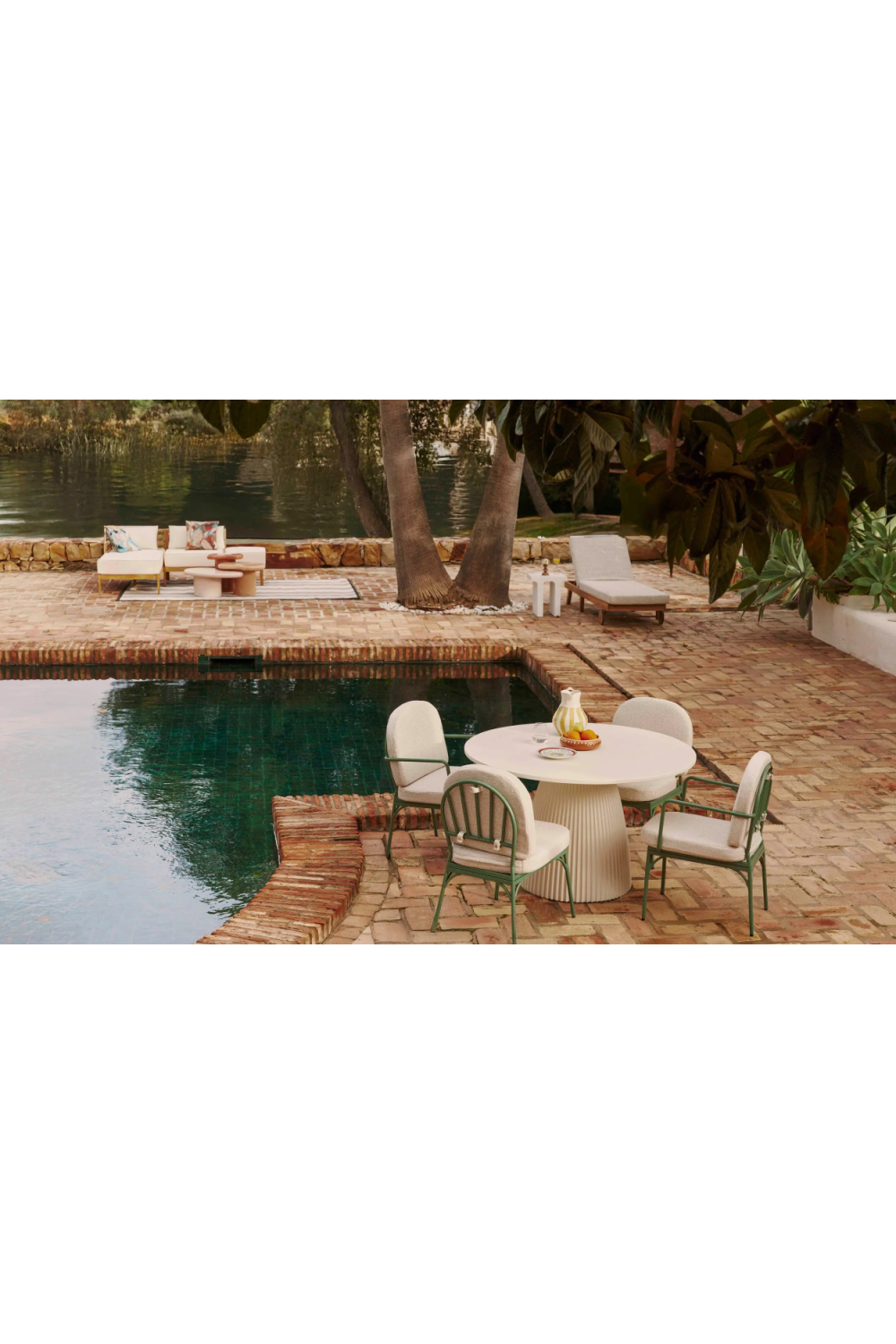 Green Metal Framed Outdoor Chair | NV Gallery Bonifacio | Oroa.com