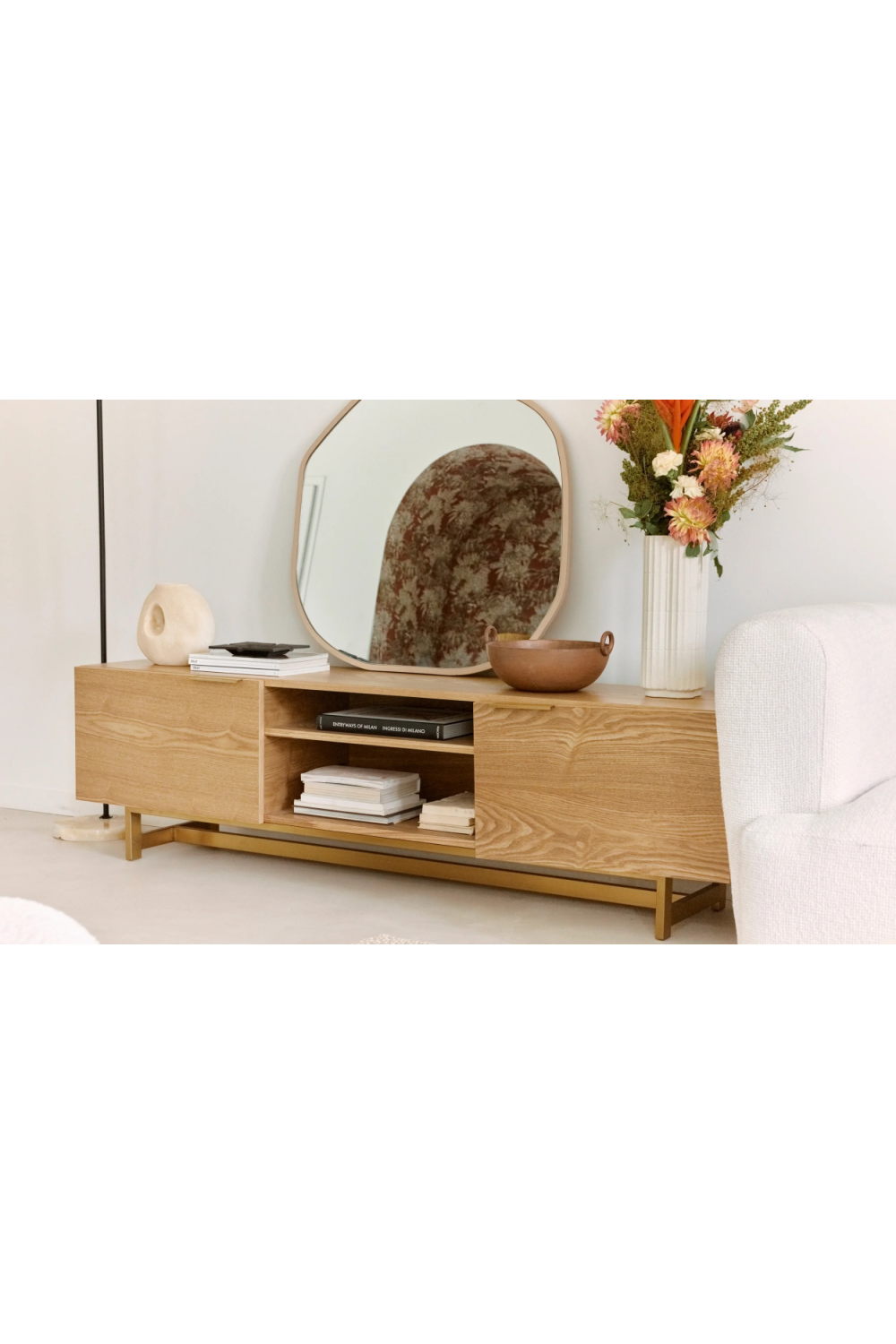 Wooden Minimalist TV Cabinet | NV Gallery Stark | Oroa.com