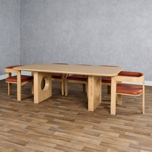   White Oak Veneer Dining Table | Oroa.com