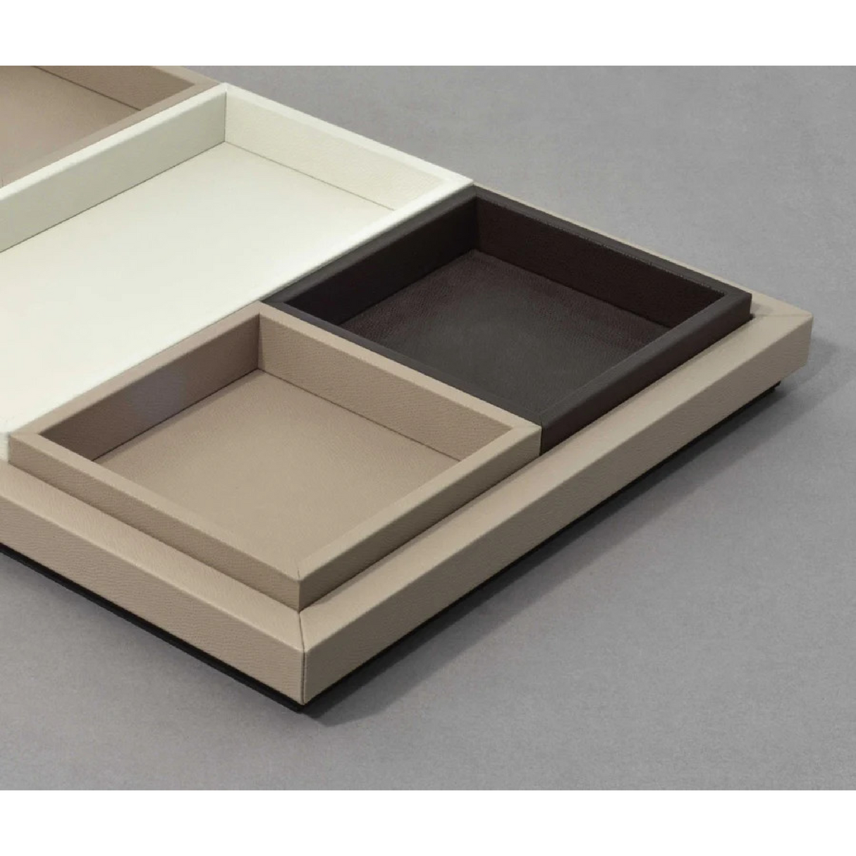 Leather Covered Serving Tray | Pinetti Samurai | OROA.com