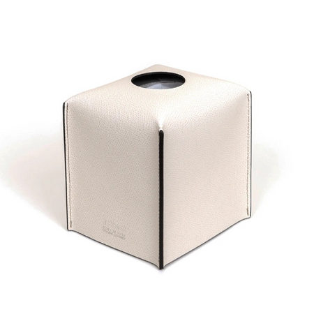 Soft Leather Square Tissue Box | Pinetti | OROA.com