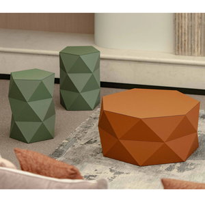 Leather Faceted Coffee Table | Pinetti Euclide | OROA.com