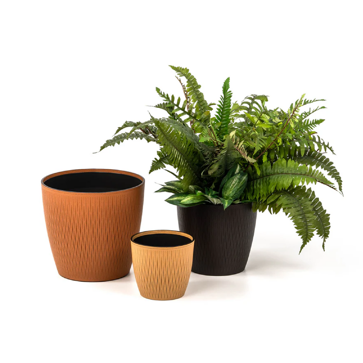 Leather Covered Vase | Pinetti Silvy | OROA.com