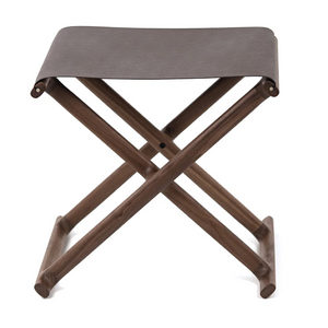 Outdoor Solid Walnut Folding Stool | Pinetti Chelsea | OROA.com
