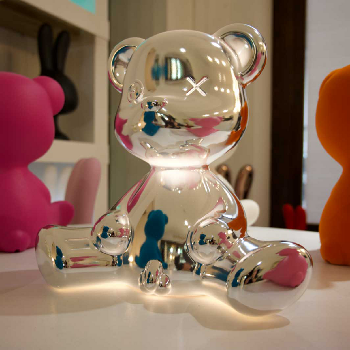 Metallic Modern Table Lamp | Qeeboo Teddy Boy | OROA.com