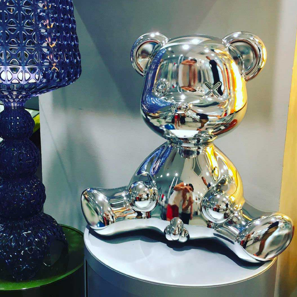 Metallic Modern Table Lamp | Qeeboo Teddy Boy | OROA.com