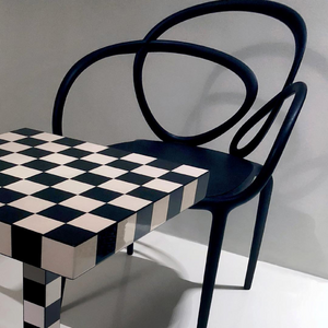 Tangled Dining Chairs (2) | Qeeboo Loop | OROA.com