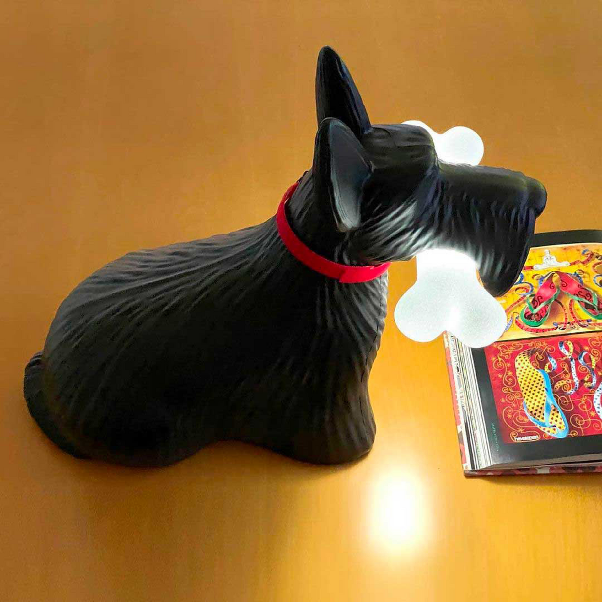 Decorative Dog Wireless Lamp | Qeeboo Scottie | OROA.com