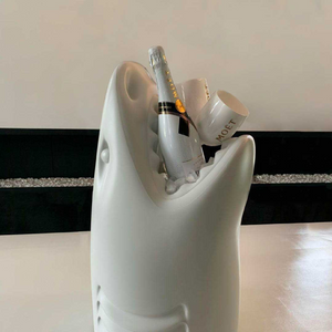 Shark-Shaped Multipurpose Holder | Qeeboo Killer | OROA.com