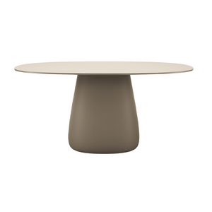 Oval Indoor/Outdoor Dining Table | Qeeboo Cobble | OROA.com