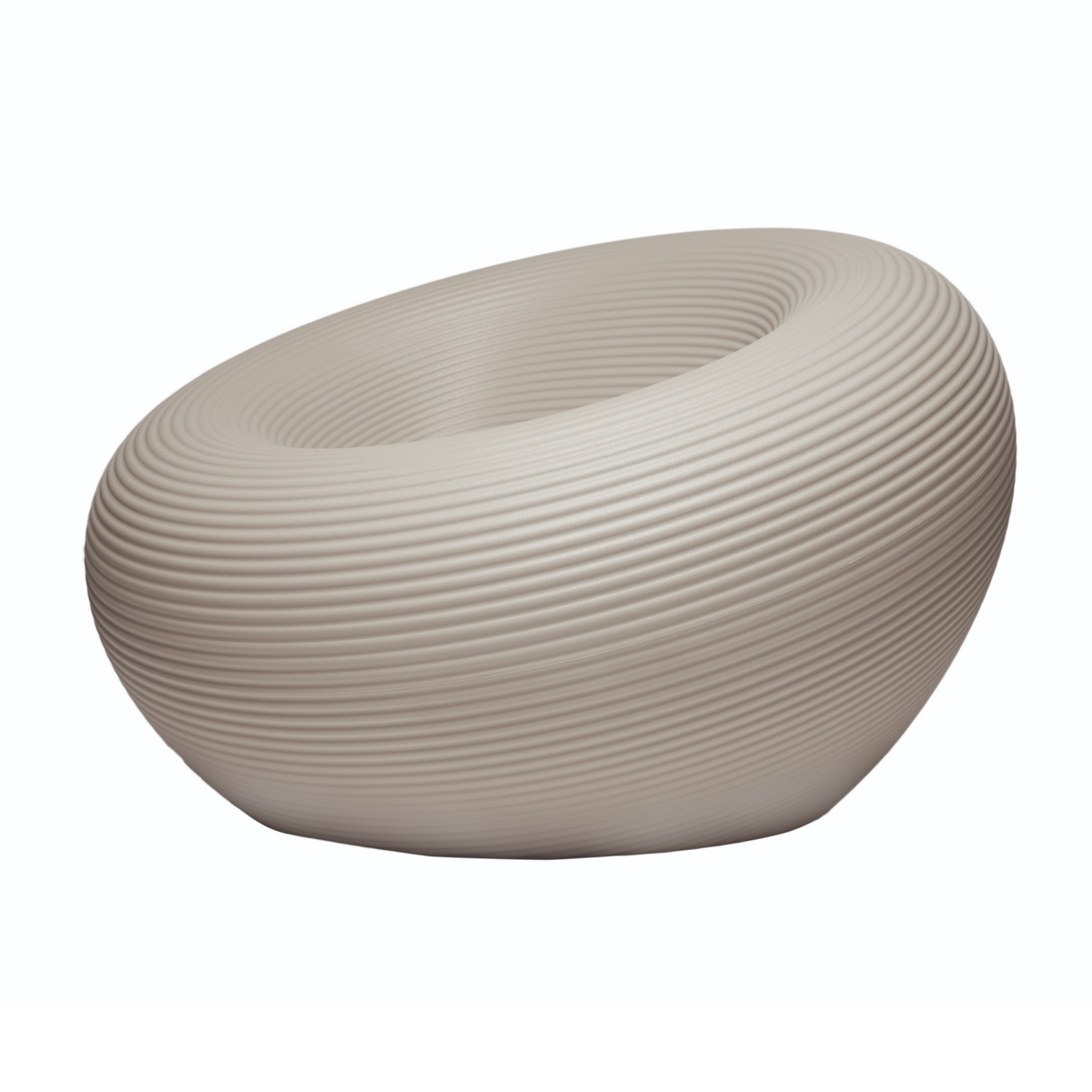 Round Outdoor Lounge Chair | Qeeboo Nami | OROA.com
