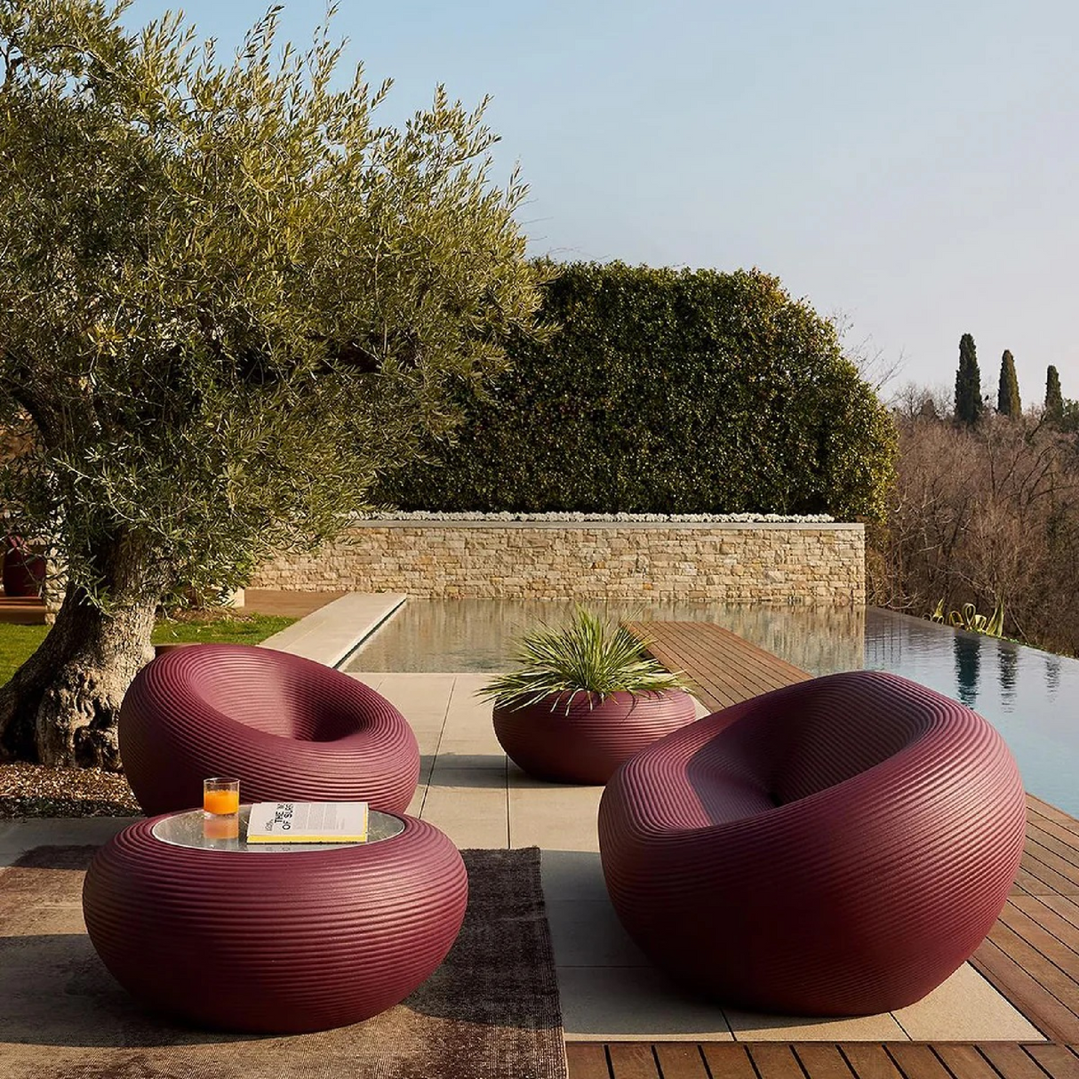 Modern Oblong Outdoor Sofa | Qeeboo Nami | OROA.com