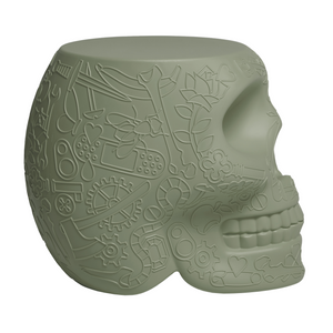 Skull-Shaped Stool Side Table | Qeeboo Mexico | OROA.com