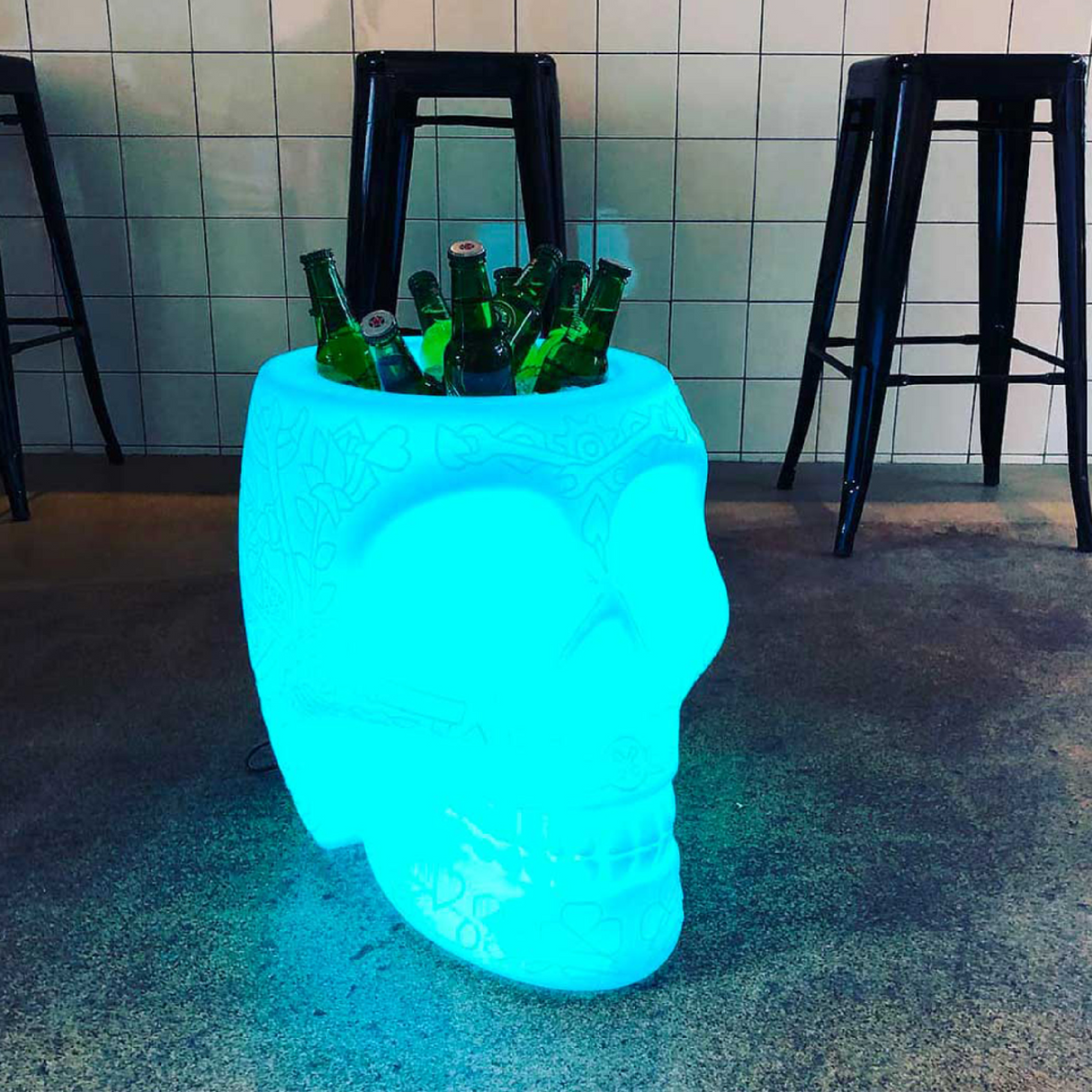 LED Planter & Champagne Cooler Lamp | Qeeboo Mexico | OROA.com