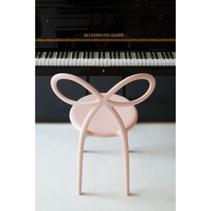 Bow Design Dining Chair | Qeeboo Ribbon | OROA.com