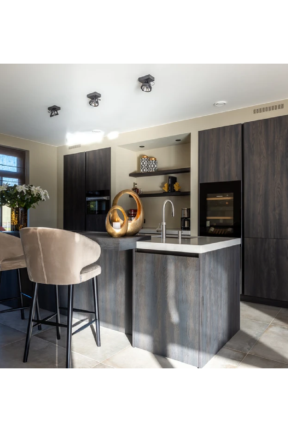 Modern Velvet Bar Stool | Richmond Interiors Indigo | Oroa.com