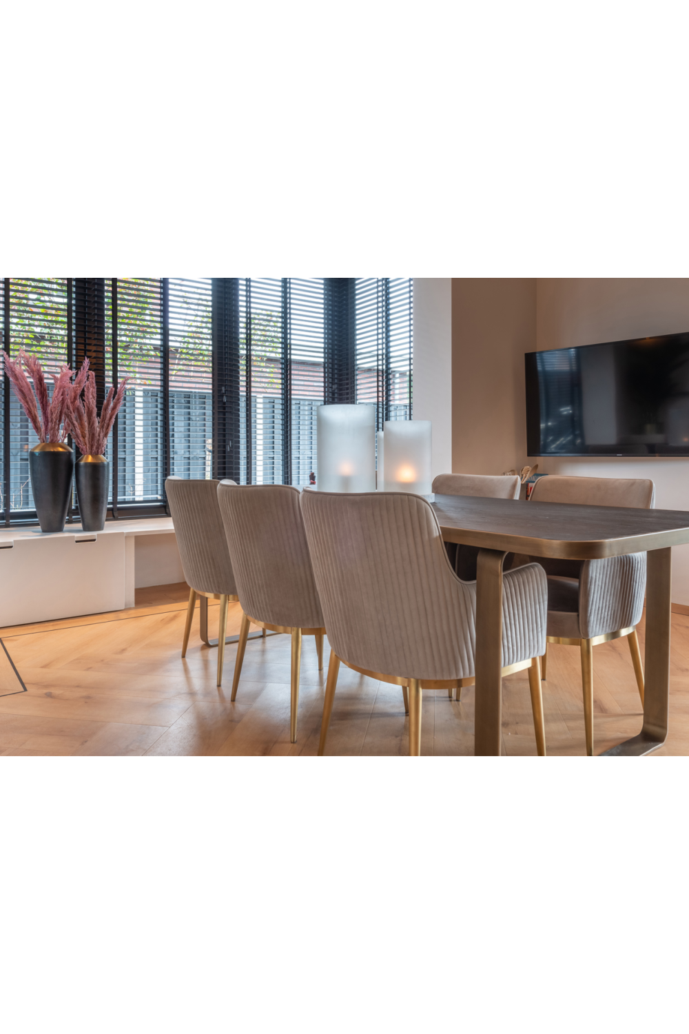 Velvet Dining Armchairs | Richmond Interiors Breeze