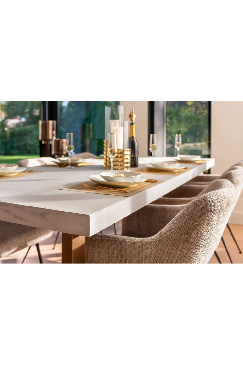 Cream Oak Dining Table | OROA Whitebone | Oroa.com