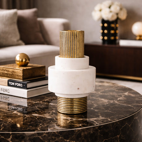   Gold Cylindrical Vase | Oroa.com