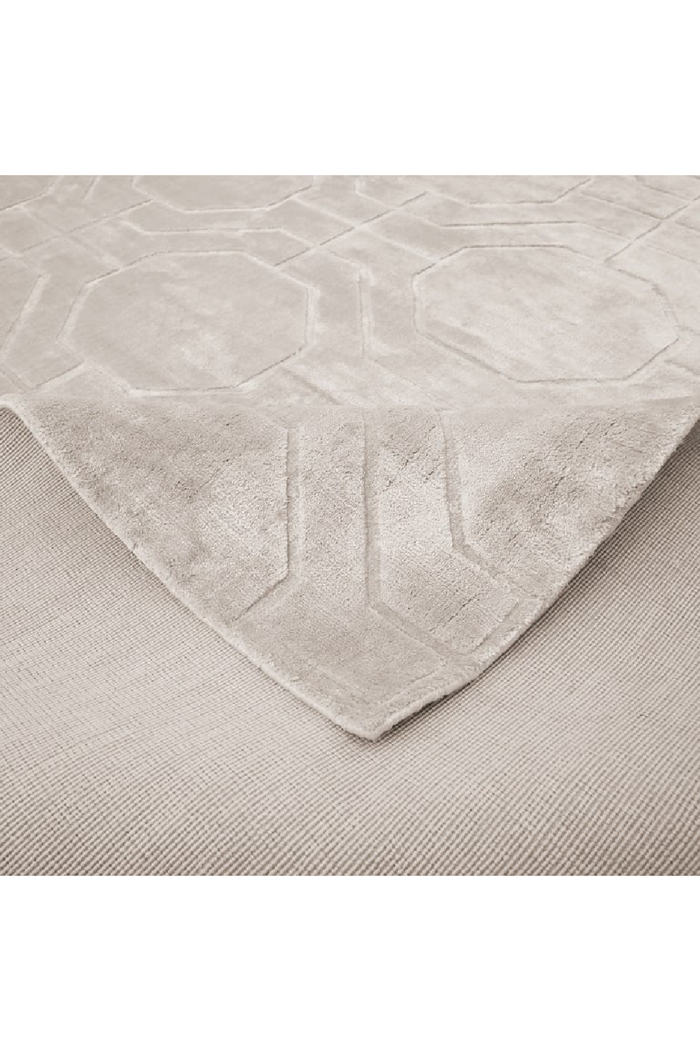 Off-White Viscose Carpet | OROA Flynn | Oroa.com