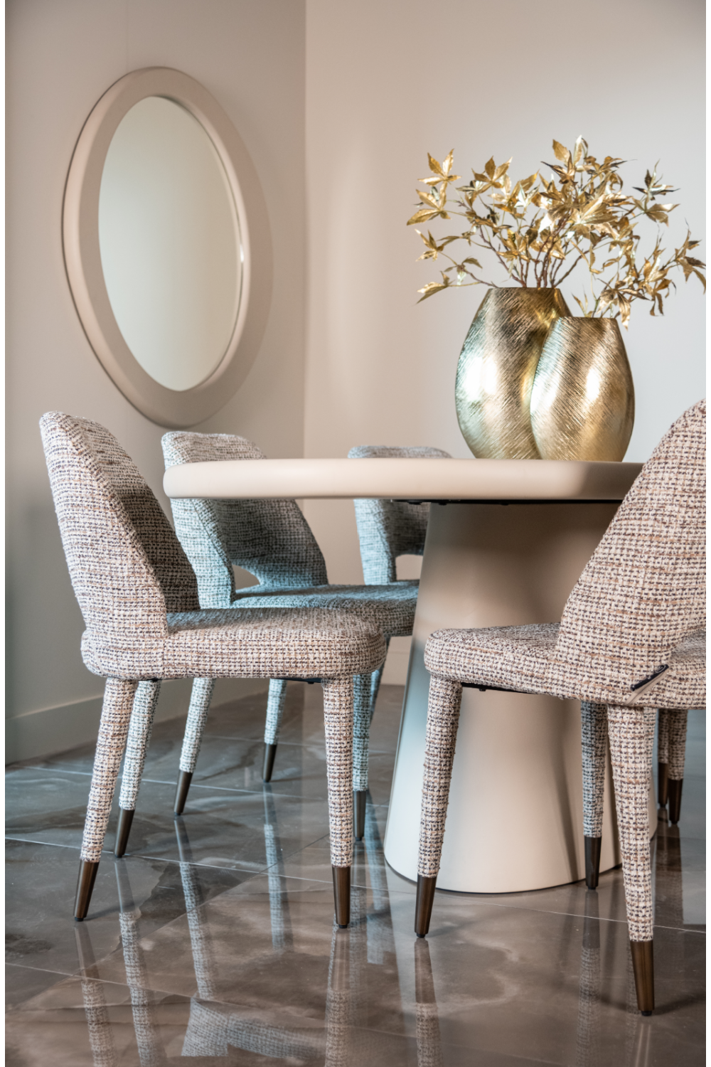 Beige Asymmetrical Mirror | OROA Clayton | Oroa.com