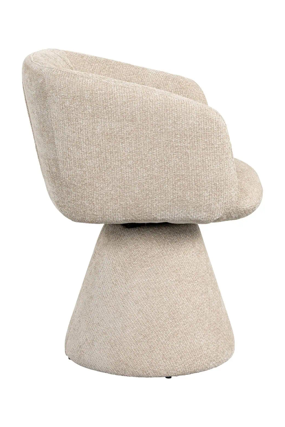 Cone Pedestal Swivel Chair | OROA Madeline | Oroa.com