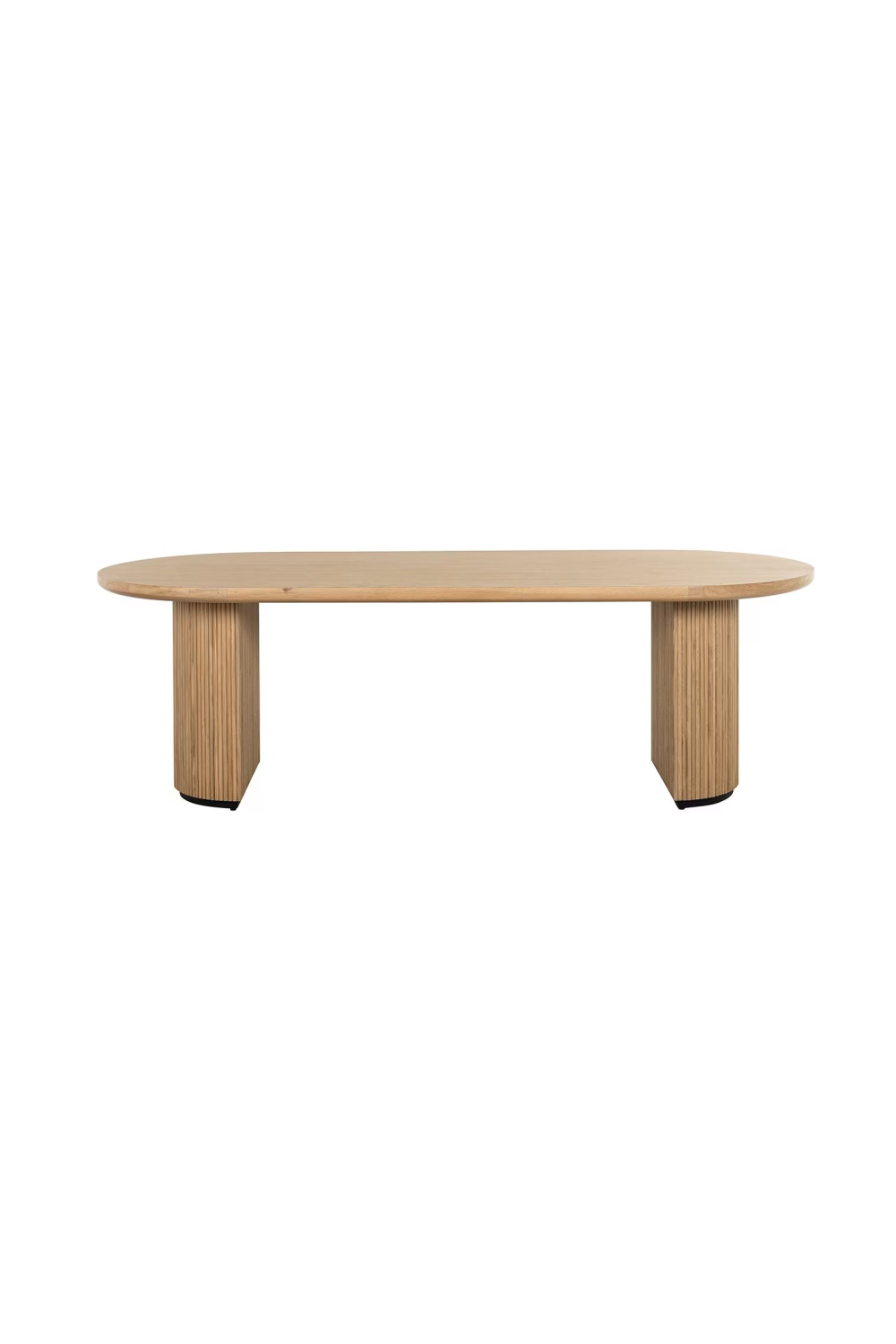 Natural Oak Oval Dining Table | OROA Belfort | Oroa.com