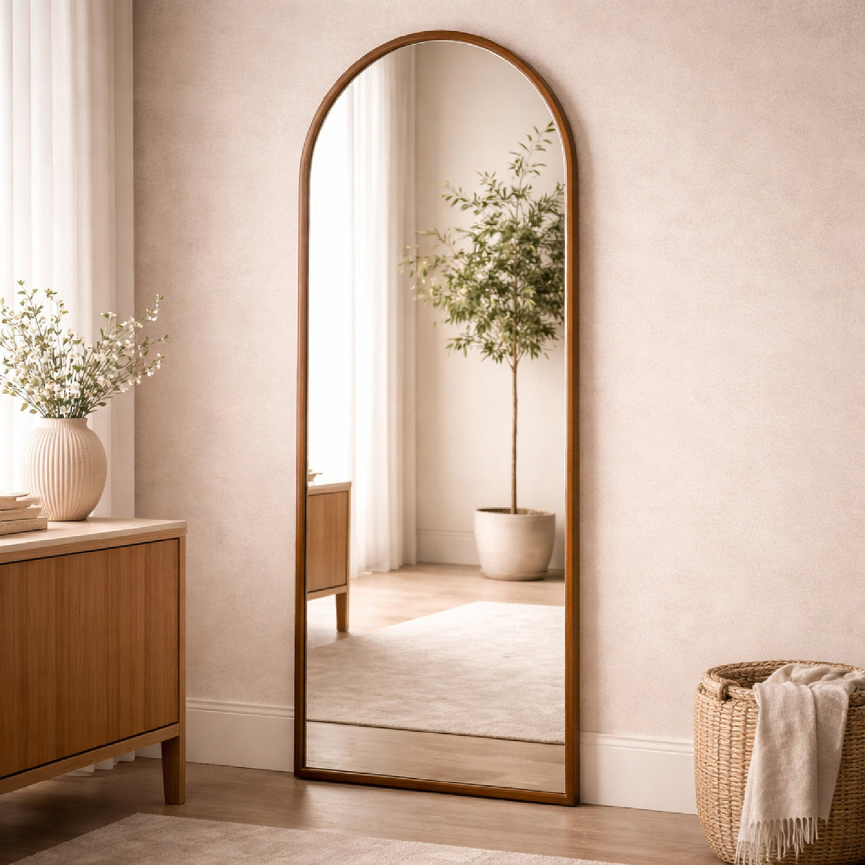   Brushed Gold Arched Mirror | Oroa.com