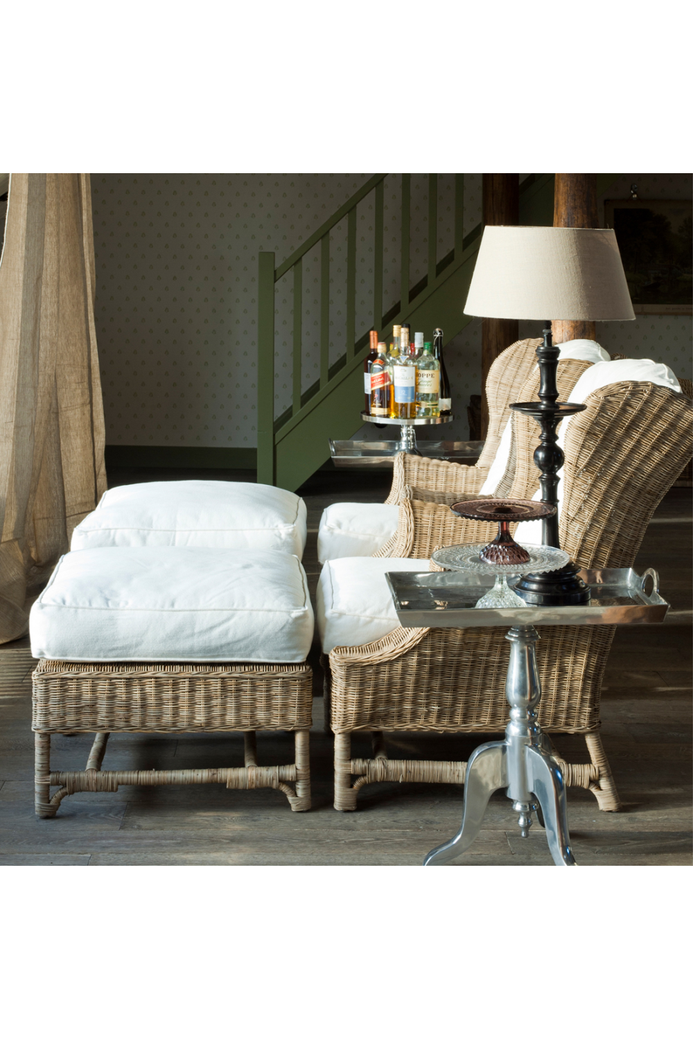 Cushioned Rattan Ottoman | Rivièra Maison Nicolas | Oroa.com