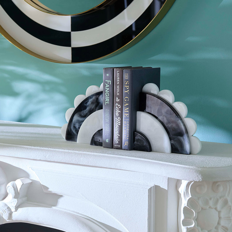 Scalloped Black & White Bookends | Jonathan Adler Mustique | Oroa.com