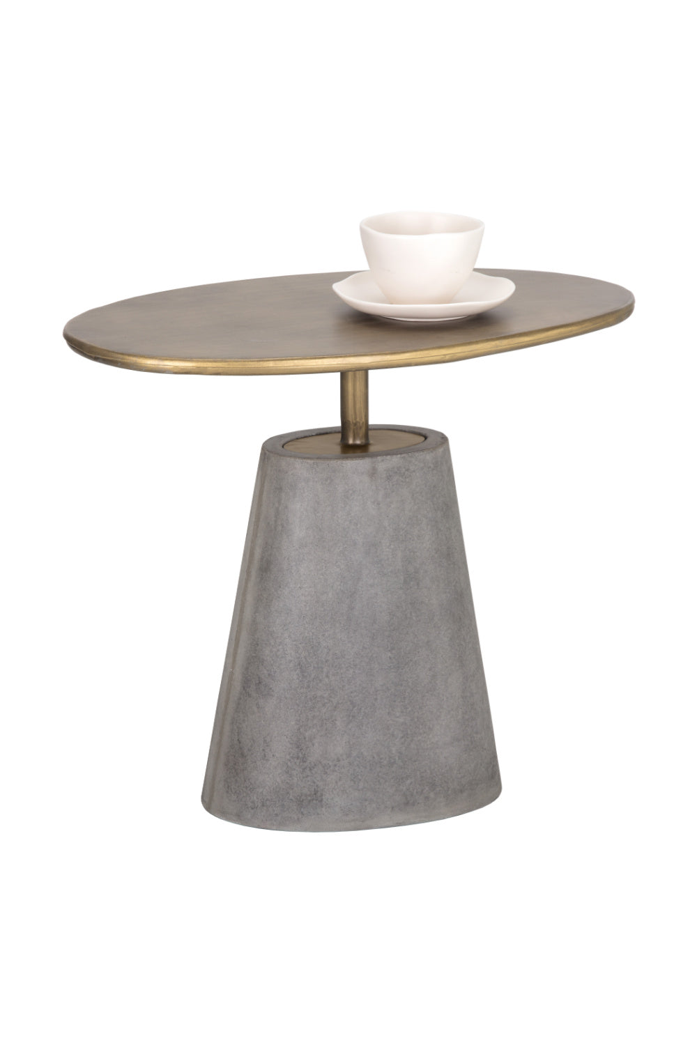 Oval Brass Indoor/Outdoor Side Table | Splendido Kadin | Oroa.com