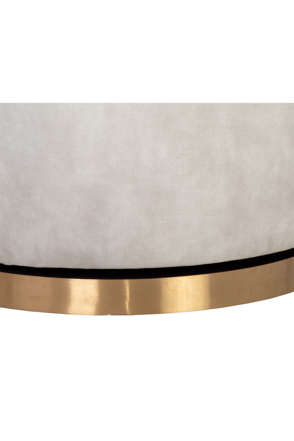 Barrel-Back Swivel Lounge Chair | Splendido Casey