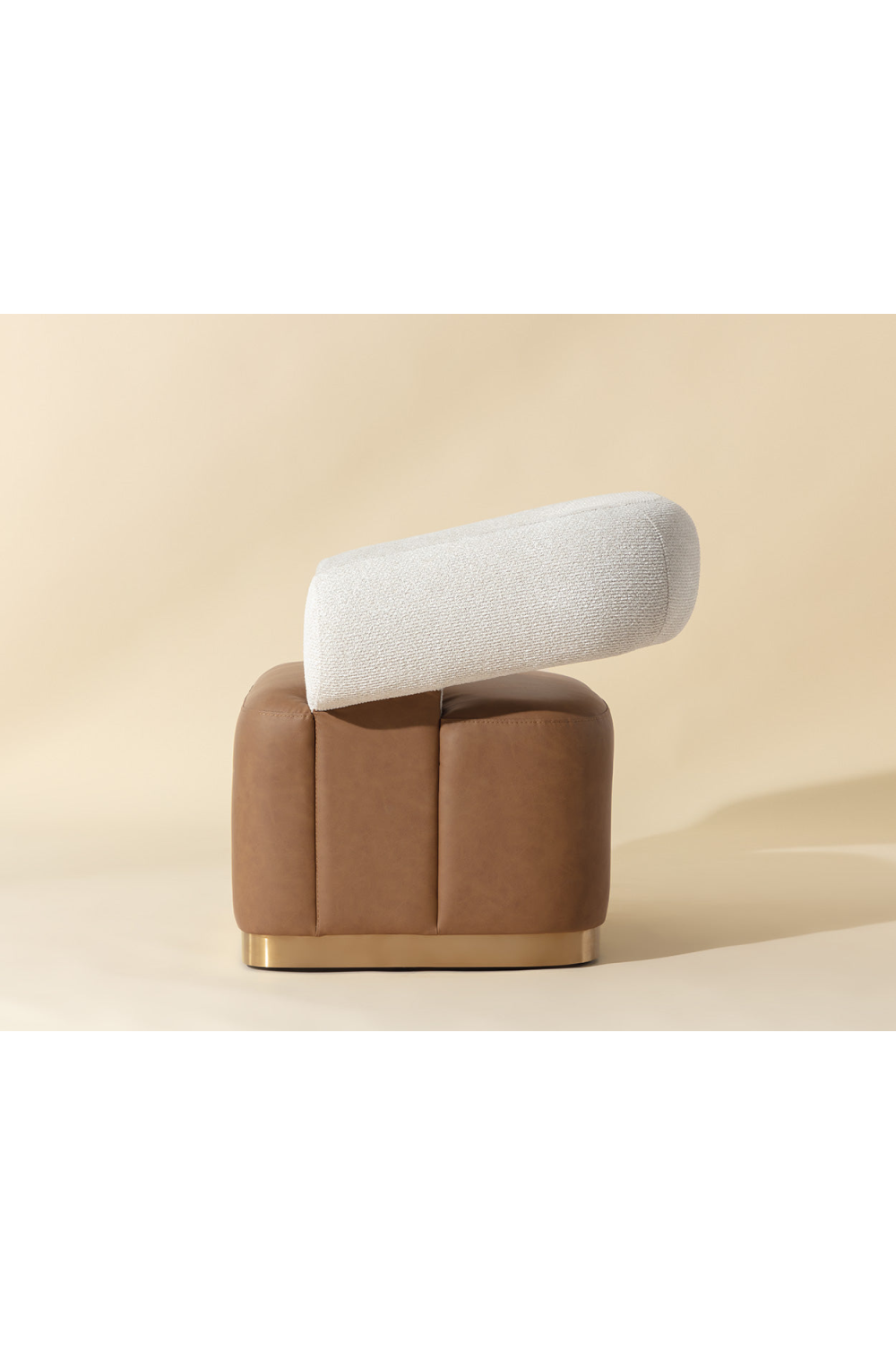 Two-Toned Swivel Lounge Chair | Splendido Aggie | Oroa.com